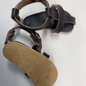 Item#SH009 / Trendon vinyl dark brown sandals