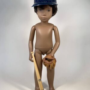 Item# TA002 / New York Yankees ensemble, wooden bat, leather mitt and ball, plastic hat