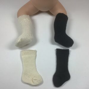 Item# BT134 / 2 pack knee socks black and white
