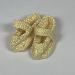 Item# BT140 / Susanna’s knit baby booties yellow