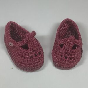 Item# BT139 / Susanna’s knit purple baby shoes