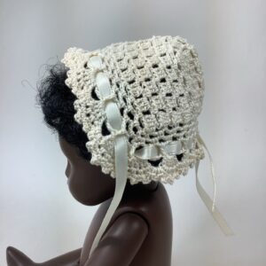 Item# CA029 / Susanna's knit baby bonnet